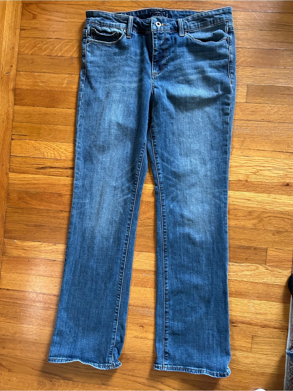 Lucky Brand Womens “Sweet Boot” Blue Jeans Sz 12/31